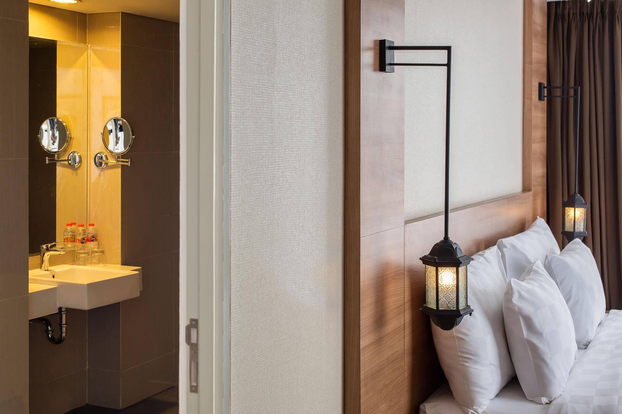 Khas Tugu Hotel Jogyakarta Zewnętrze zdjęcie