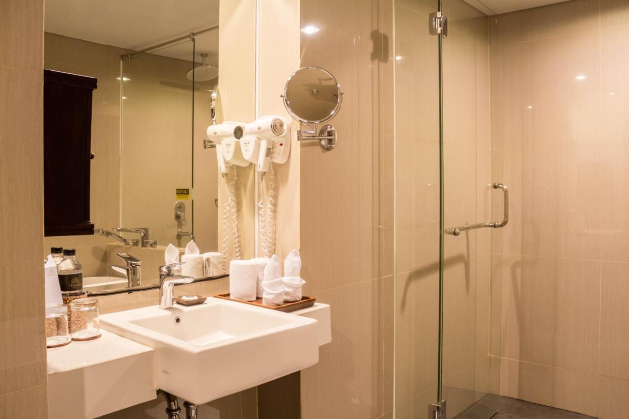 Khas Tugu Hotel Jogyakarta Zewnętrze zdjęcie